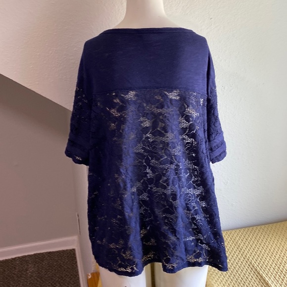 2x Torrid lace sheer top! - Picture 3 of 3